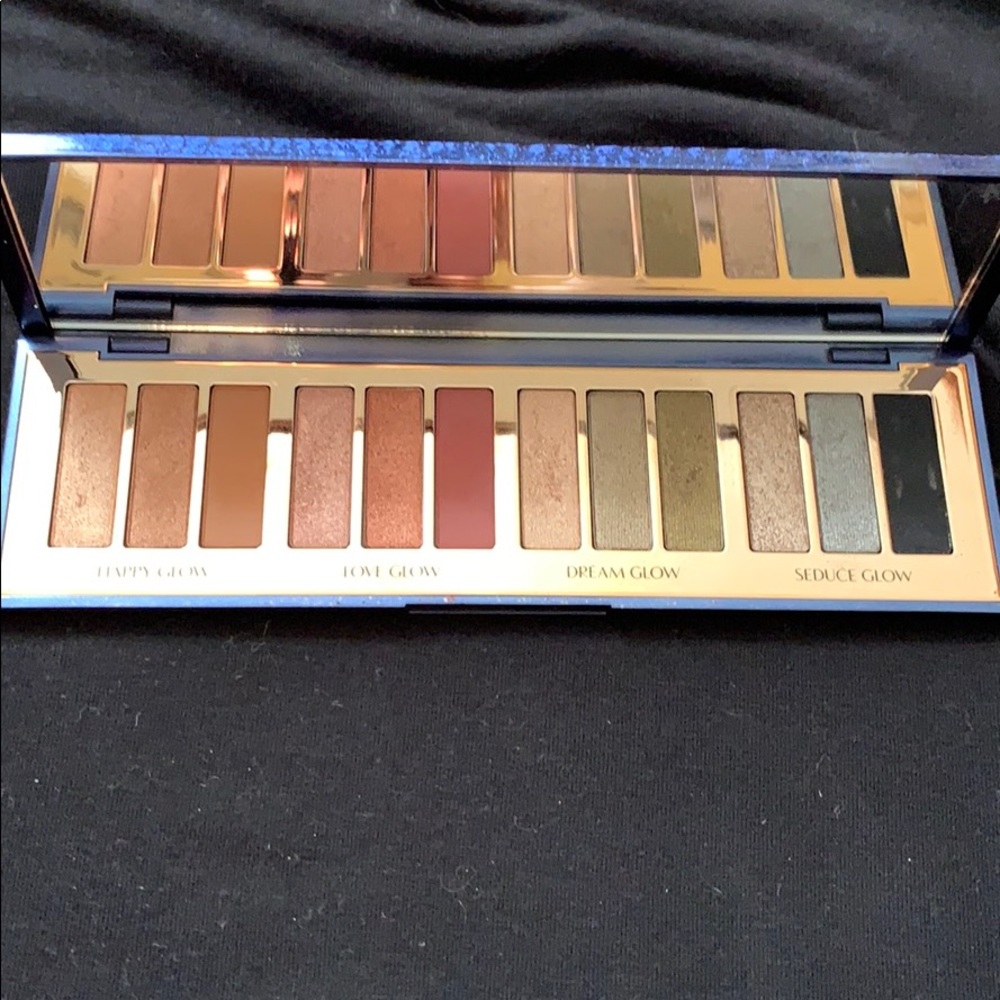 Charlotte Tilbury: Starry eyes to hypnotize